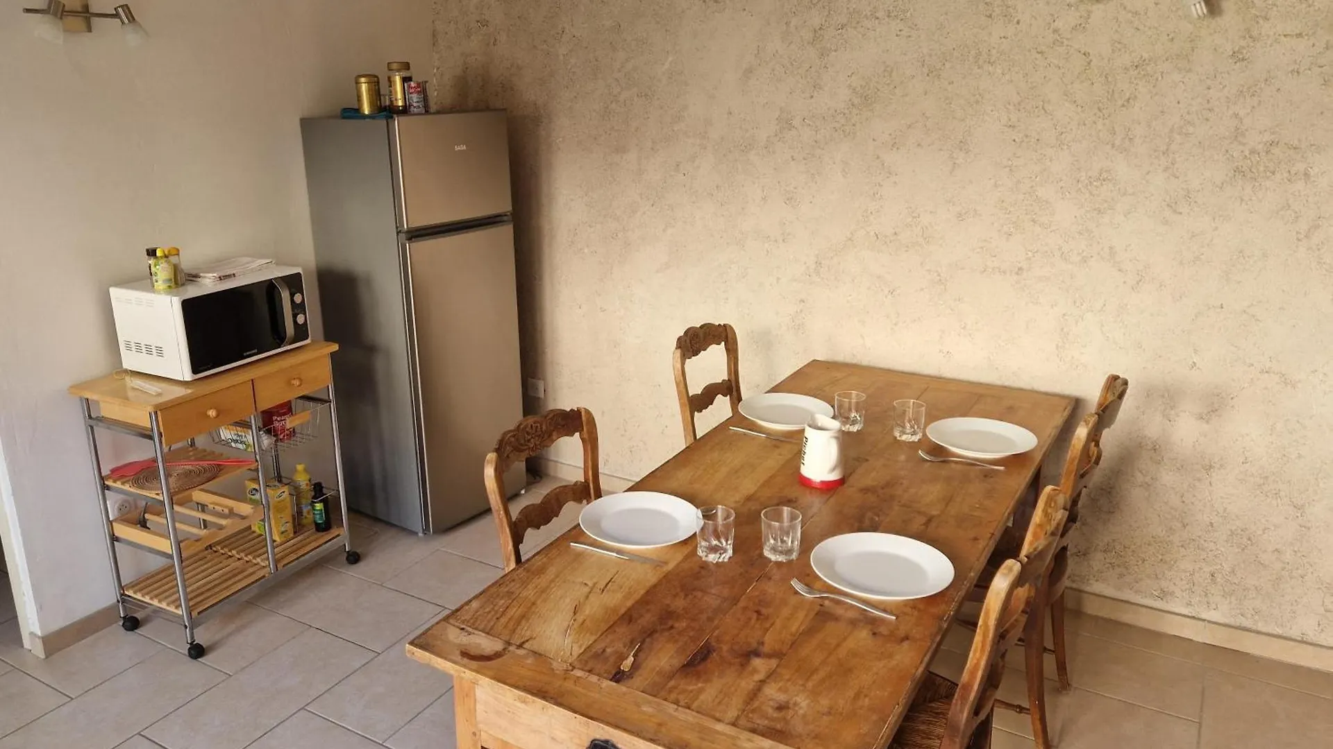 Apartment Studio Le Plancher Bathernay