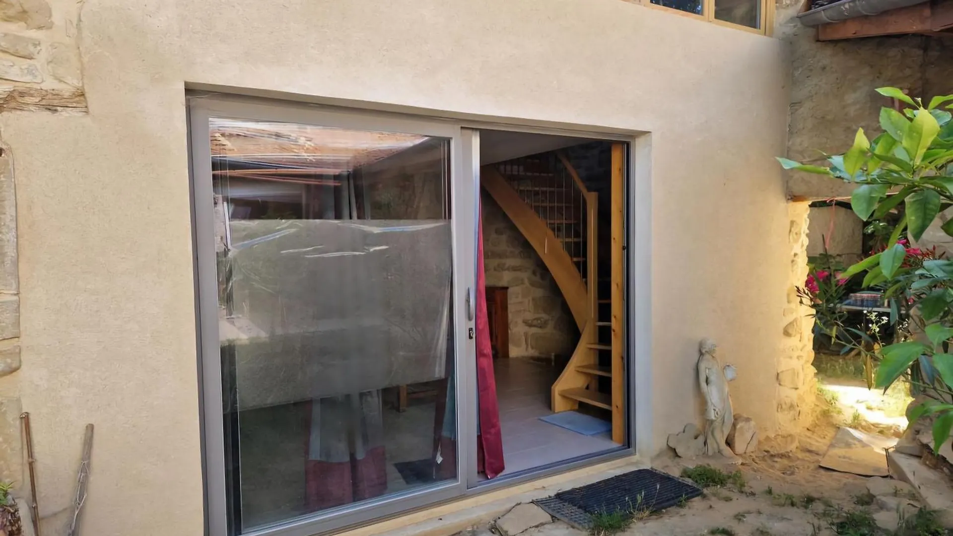Studio Le Plancher location